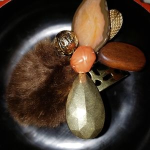 Bracelet fuzzy fir and mixed metal bangle